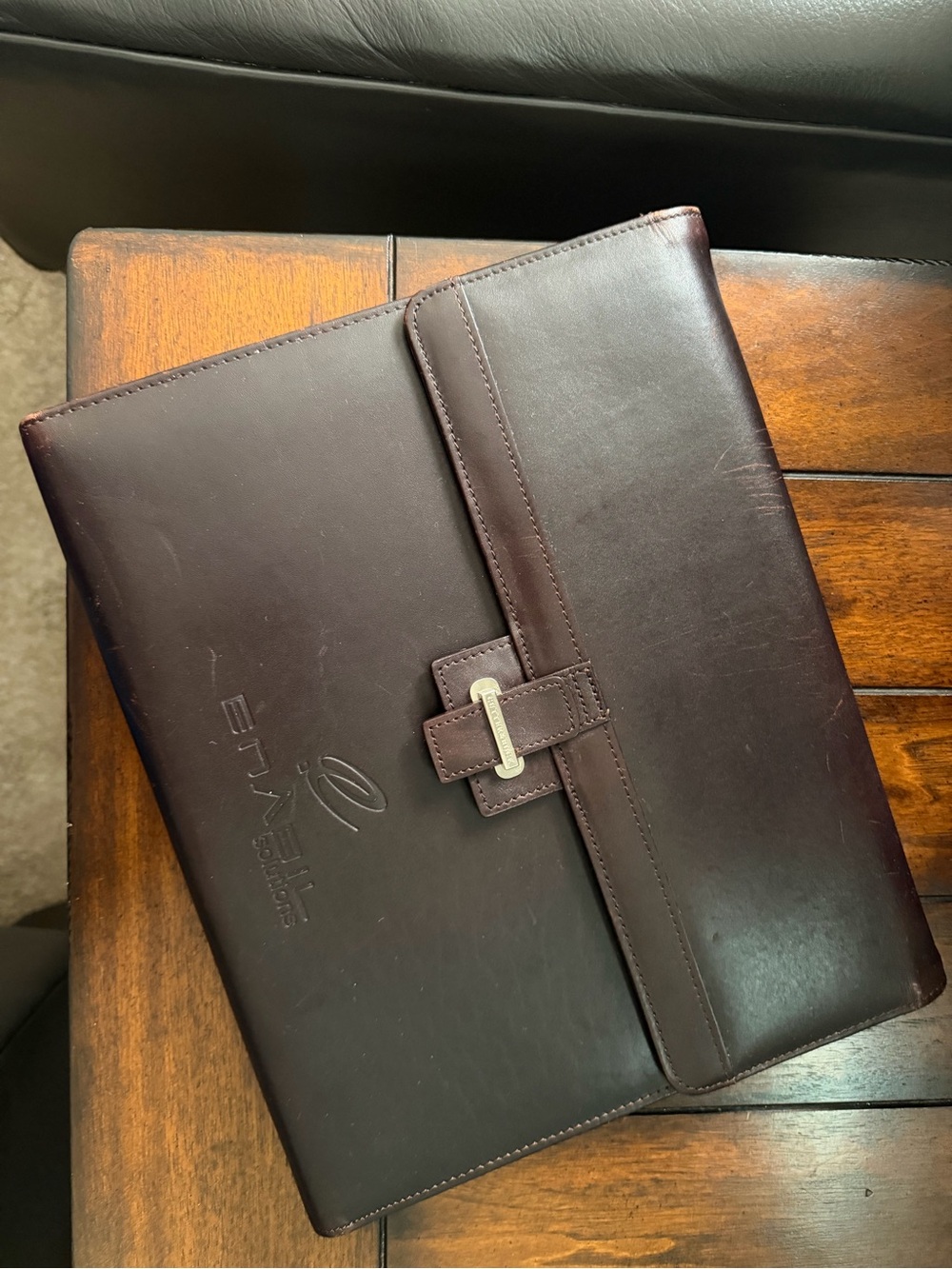 Cutter & Buck American Classic Collection Leather Organizer